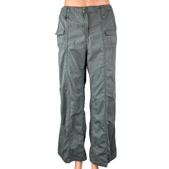 H&M Women's Gray High Waisted Straight Relaxed Cargo Windbreaker Utility Pants 8 - Picture 1 of 4